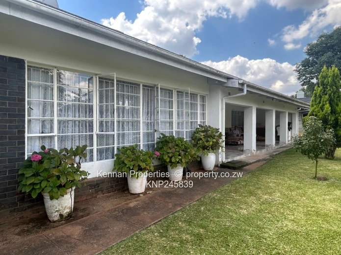 Neat Furnished 4 Bedroom Family Home (Shared Property) (Sole Mandate)