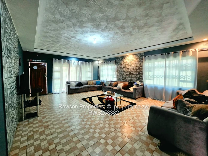 Don't miss this beautiful gem in New Ashdown Park 