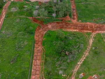 Stands & Residential Land