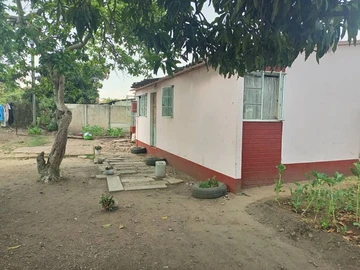 2 Bedroom House