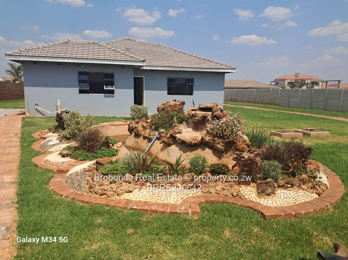 5 bed house for sale in Mt Pleasant Heights recently built. 