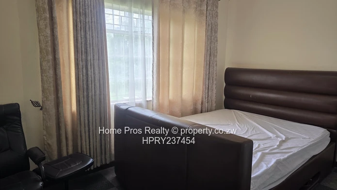 To Let -  Spacious Property In Hatfield Available Immediately (Sole Mandate)