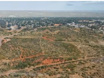 Commercial & Industrial Land