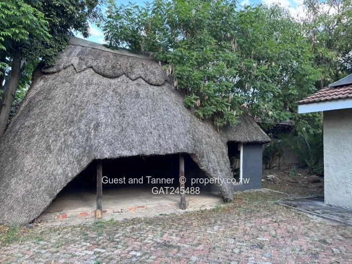  FOR SALE- Prime Investment Property for in Waterfalls