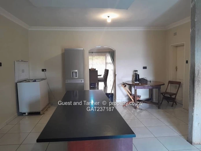 Commercial Property For Rent In Highlands