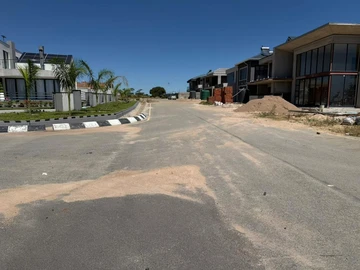 Stands & Residential Land