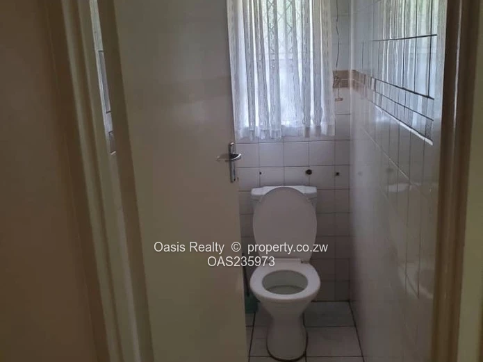 Neat property to let