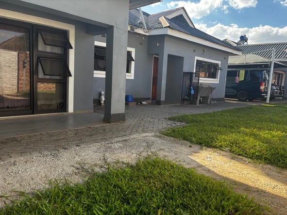 3 Bedroom Garden Flat