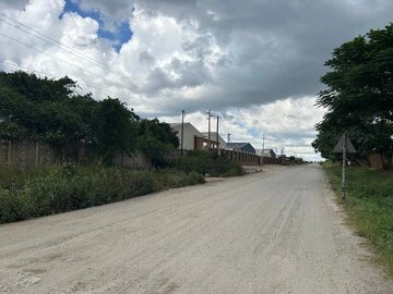 Commercial & Industrial Land