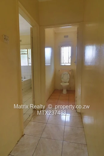 3 Bedroom House to Rent in New Marimba