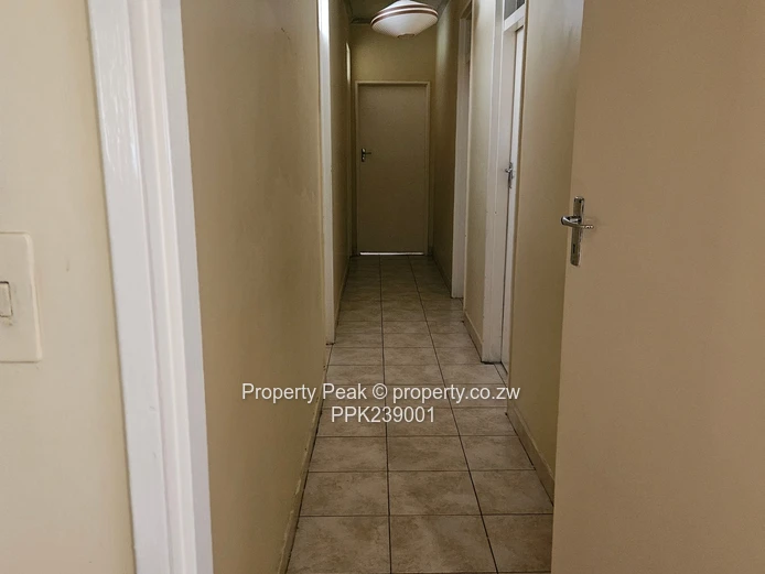 Solid House In Mt Pleasant For Rent Good Location Close To Groombridge Shopping Centre. (Sole Mandate)