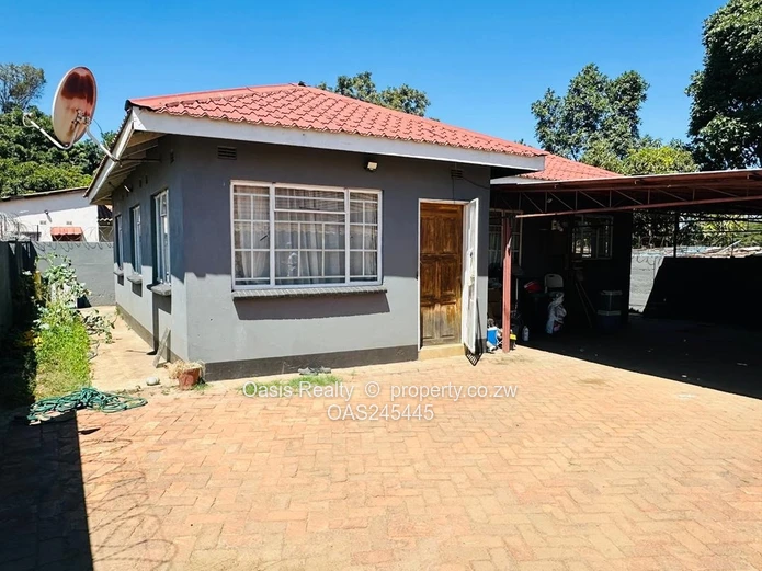 Neat House For Rent In Highfields Main Street