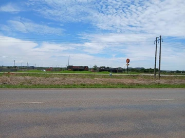 Farm & Agricultural Land