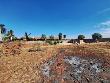 Stands & Residential Land