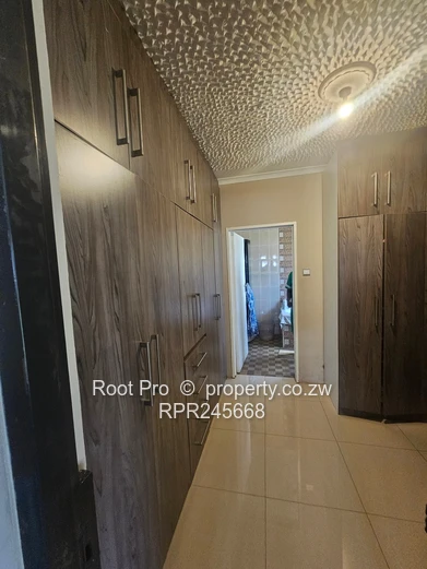 Mount Pleasant Heights House for sale (Sole Mandate)