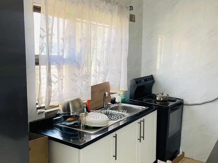 Exposed-brick 2-Bed Cottage in Waterfalls — Borehole & Driveway