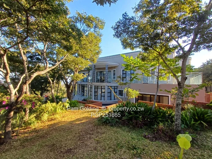 Luxury Living in Murambi East: 7-Bedroom Mansion  (Sole Mandate)