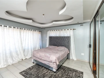 3 Bedroom Garden Flat