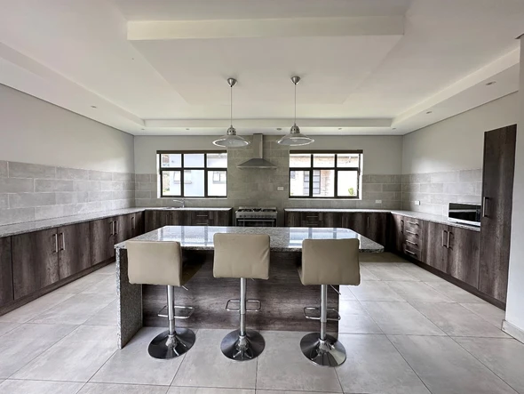 4 Unit Townhouse Complex