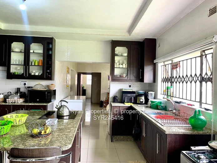 Borrowdale Pomona House For Sale 