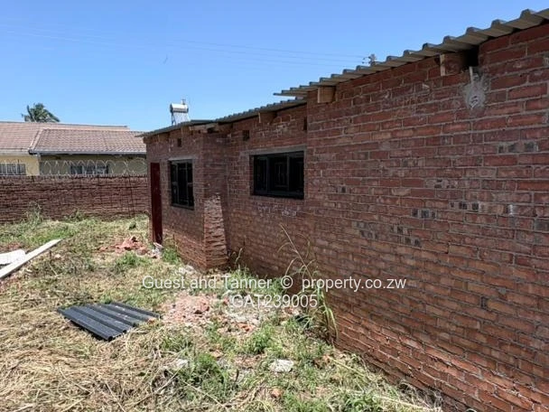 Residential land For Sale In Selborne Park