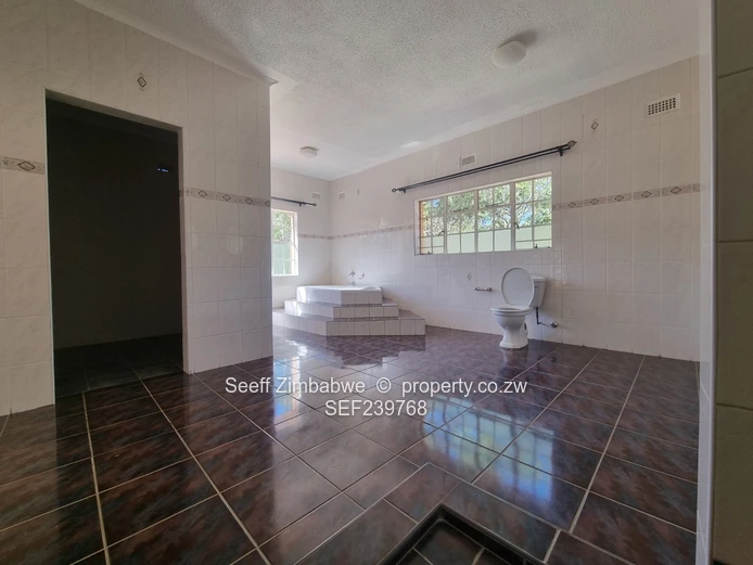 Grandeur and Elegance on Folyjon Crescent – A Glen Lorne Masterpiece