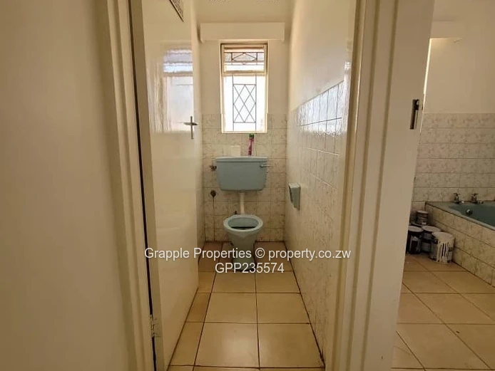 Greystone Park house to let