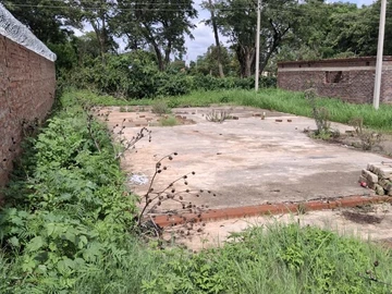 Stands & Residential Land