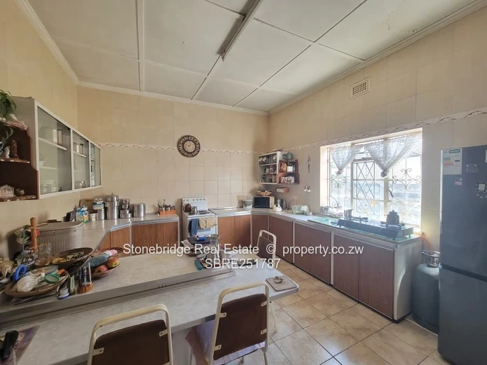 Parkview Property For sale