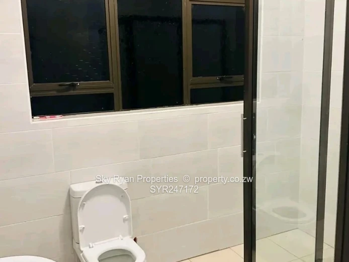 Gletwin House To Let