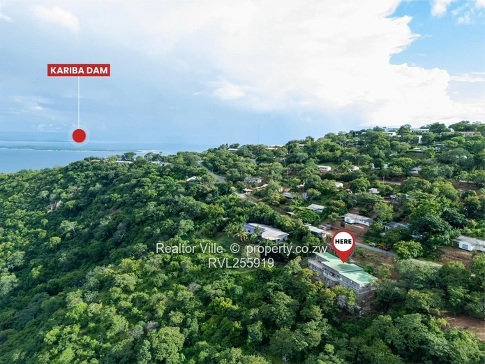Stone Hilltop Home with Lake Views - 6 Bed, Kariba