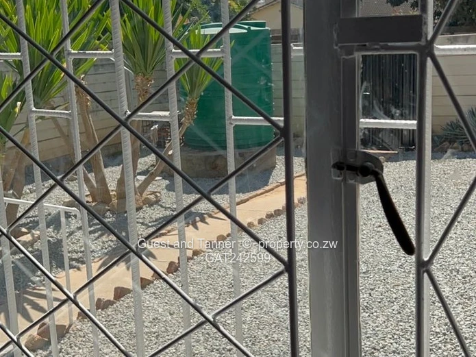 Chadcombe Garden Flat for Sale!