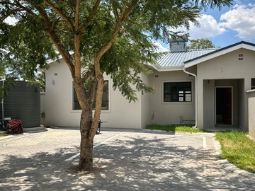 9 Unit Townhouse Complex