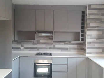 Available for letting are 2 newly built cluster units each has 3 bedroomes with an open plan lounge,