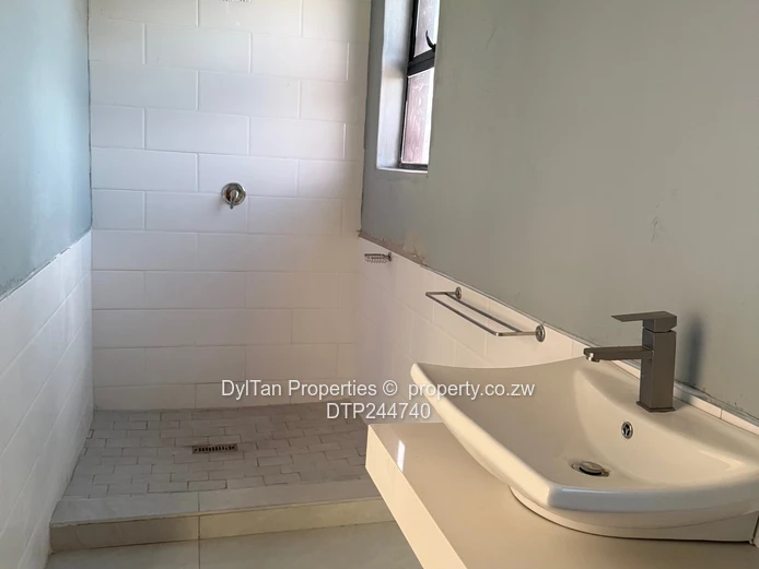 Mount Pleasant Groombridge 3 Bedroomed All En-suite Apartment for Rent – $1,500/month