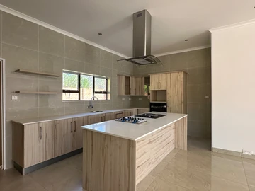 3 Bedroom Garden Flat