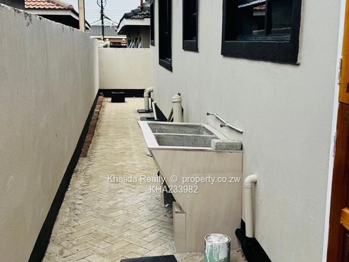 Aspindale Park house for rent 