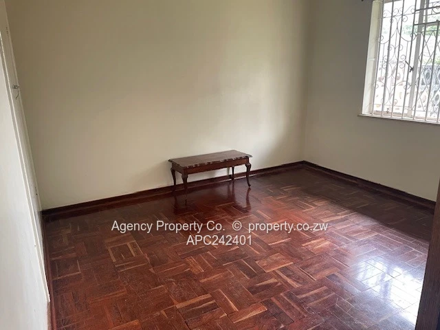 New On The Market -Secure Unit - Ideal Investment (Sole Mandate)