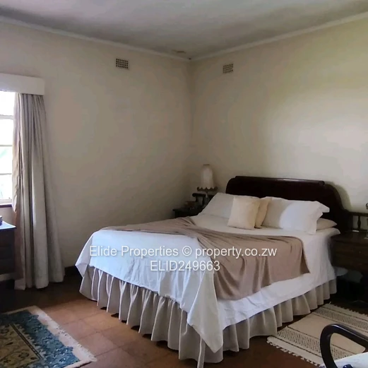 Spacious 3-Bed Avondale Home on 3291m² with Pool & Borehole