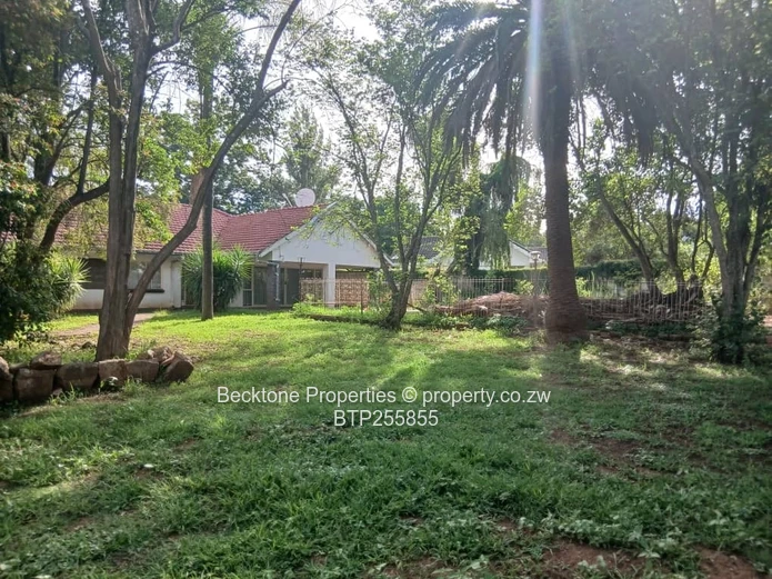 Kumalo 4-Bed House on 2500m² with Pool & Borehole