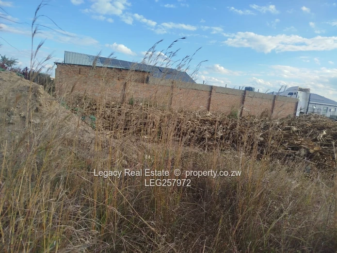 286 sqm Stand in Chivhu | Municipal Water & Gravel Road