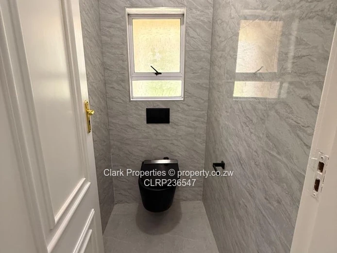 Spacious, Modern & Perfectly Located