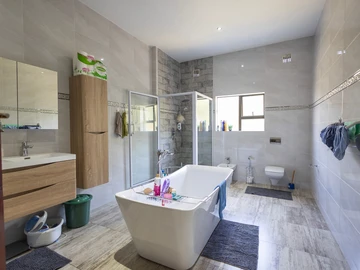 7 Bedroom Townhouse Complex