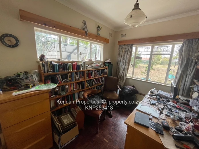 PARTIALLY FURNISHED - comes with gardener (Sole Mandate)