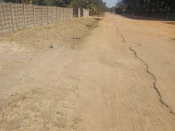 Commercial & Industrial Land