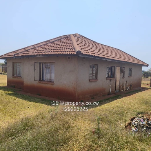 Gletwin Park stand with 3beds cottage Stands For sale