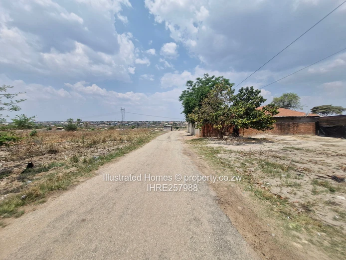 Old Zimre Park
