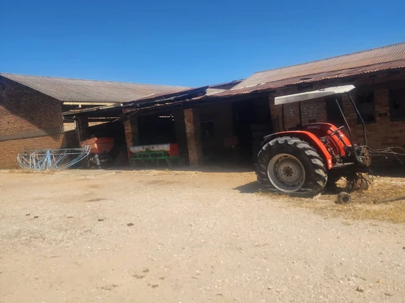 Farm & Agricultural Land