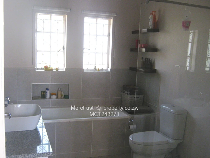 Lovely home on 3 acres! (Sole Mandate)