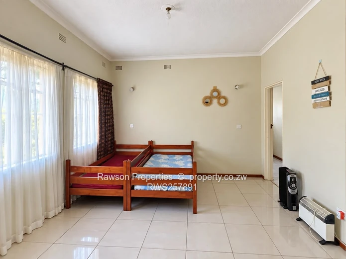 Glen Lorne 4-Bed Home $500,000, Pool & Borehole on 3500m²
